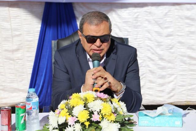 وزير القوي العاملة