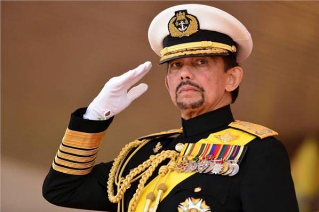 سلطان بروناي دار السلام السلطان حسن البلقية