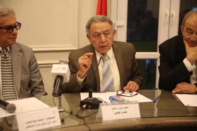 عمرو حلمى