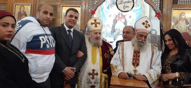 «المصريين الأحرار» يهنئ رعاة كنائس الظاهر والعباسية بعيد الميلاد