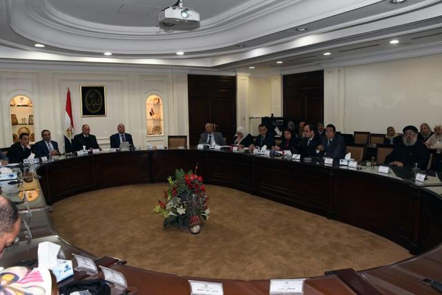 وزير الإسكان ومحافظ القاهرة يستعرضان المُخطط المقترح لمشروع تطوير كنيسة العذراء بحى الزيتون