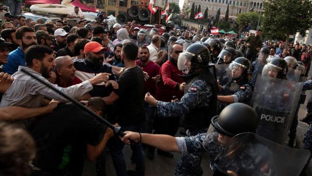  التظاهرات اللبنانية