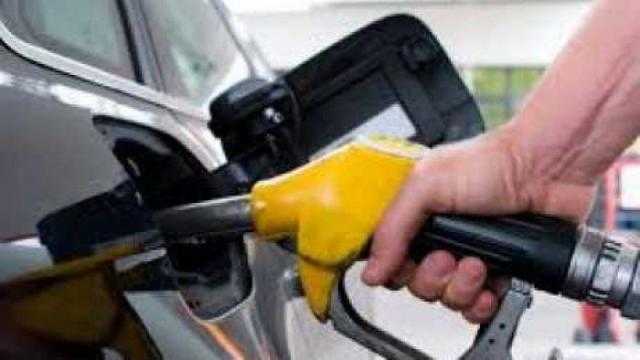 قرار جديد من البترول بشأن أسعار البنزين