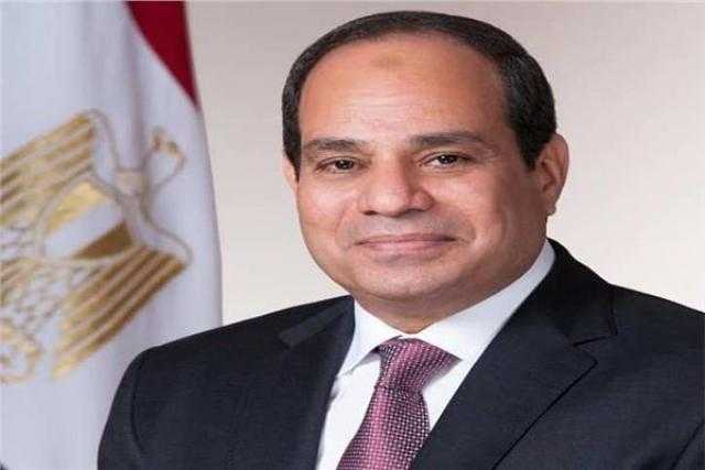 السيسي يمنح الجنسية المصرية لمواطن وأسرته يعيشون بلا هوية منذ ربع قرن
