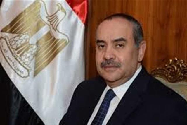 محمد منار عنبة وزير الطيران المدنى