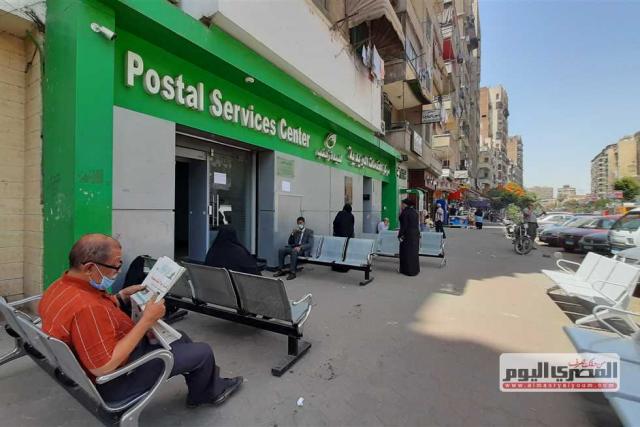 صرف المعاشات من مكاتب البريد والبنوك بالقاهرة