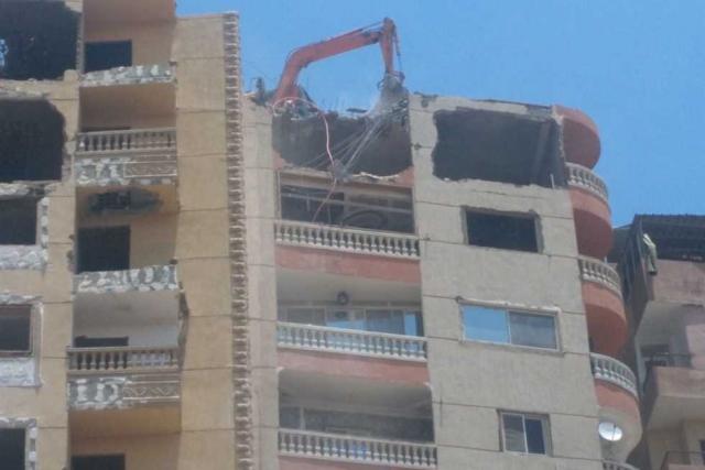 إزالة مخالفات بناء في الجيزة