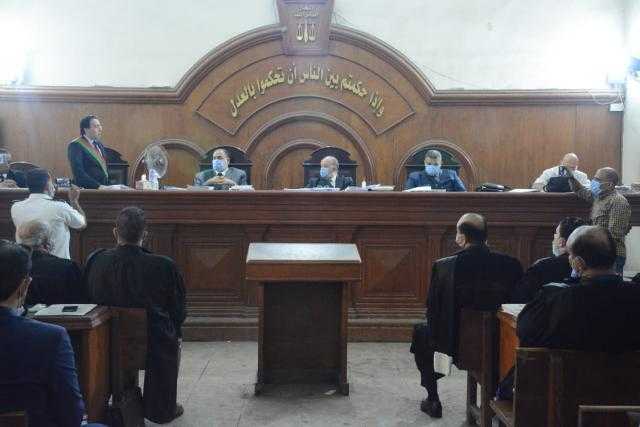 محاكمة مدير المكتب الإعلامي لمحافظة البحيرة في قضية رشوة (صور)