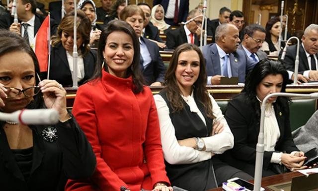 من أصل 90.. 23 نائبة حالية تخضن منافسة الانتخابات البرلمانية على قوائم ”من أجل مصر” | انتخابات 2020 | بوابة البرلمان