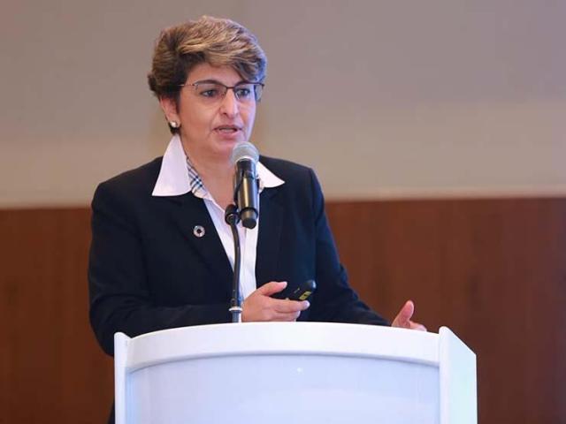 الدكتورة رنا الحجة- مديرة إدارة البرامج، بمنظمة الصحة العالمية