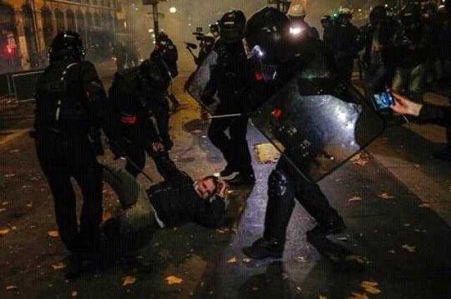 إصابة 37 شرطياً في اشتباكات مع محتجين بباريس