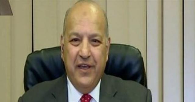  الدكتور محمد زكى الوحش رئيس قسم جراحة زراعة الكبد بجامعة الازهر