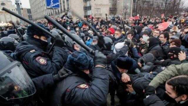 اعتقال أكثر من 3 آلاف شخص في احتجاجات روسيا