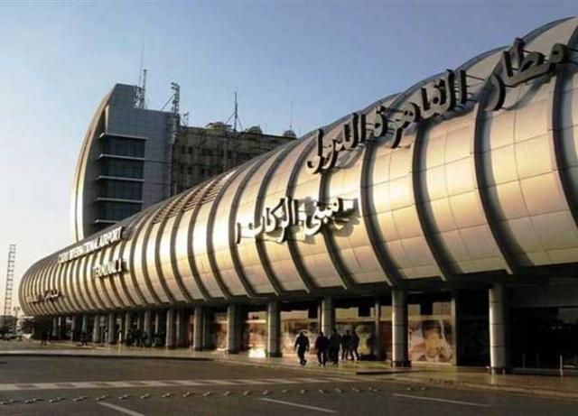 مطار القاهرة الدولي-