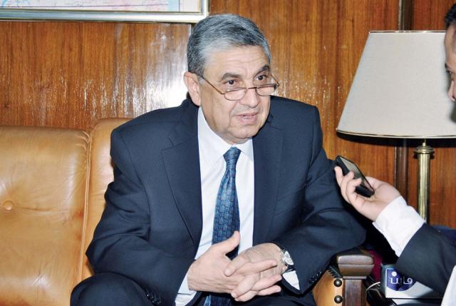 الدكتور محمد شاكر وزير الكهرباء والطاقة المتجددة 