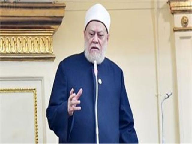 الدكتور علي جمعة رئيس اللجنة الدينية والأوقاف بمجلس النواب