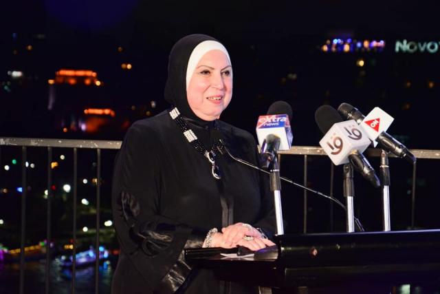 السيدة نيفين جامع وزيرة التجارة والصناعة