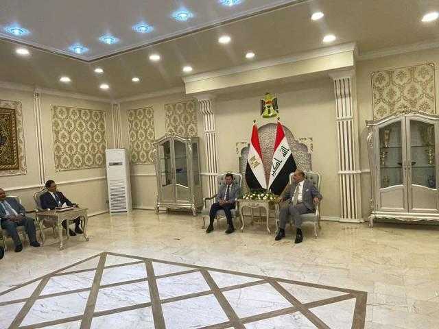 وزير الشباب والرياضة يصل العراق للمشاركة في احتفالية إعلان ”بغداد عاصمة الشباب العربي”