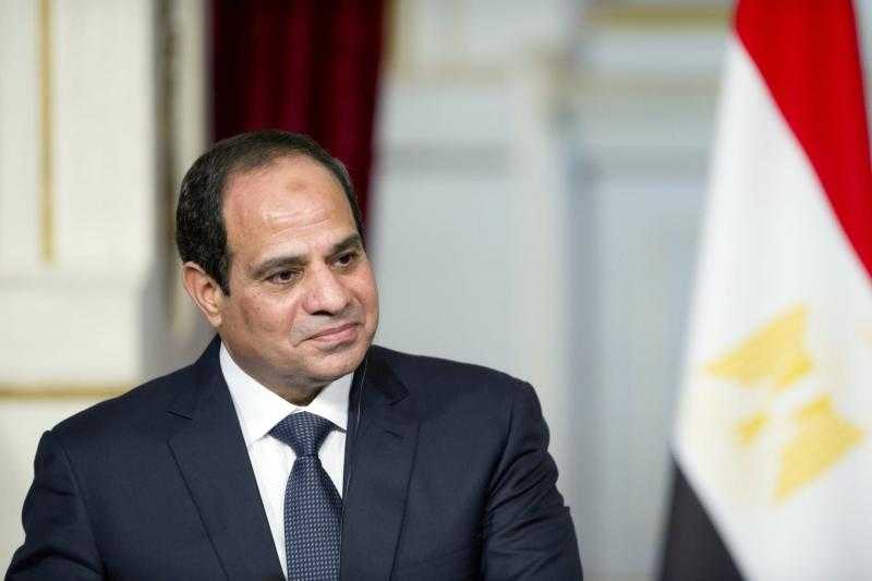 الرئيس السيسي يتفقد تطوير الطرق بالقاهرة ويوجه بمراعاة تطبيق المواصفات القياسية