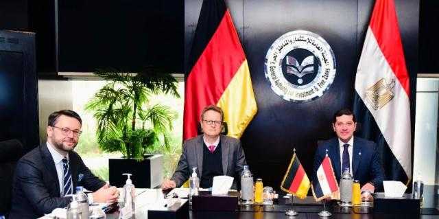 الرئيس التنفيذي لهيئة الاستثمار يبحث مع سفير ألمانيا بالقاهرة سبل تفعيل التعاون بين الجانبين لجذب مزيد من الاستثمارات الألمانية إلى مصر