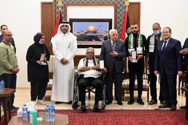 الرئيس الفلسطيني يستقبل عائلة شيرين أبو عاقلة ويمنح الشهيدة نجمة القدس