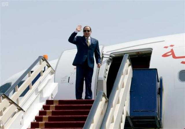 الرئيس السيسي يصل البحرين في زيارة رسمية تستغرق يومين