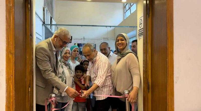 عميد فنون جميلة يفتتح معرض ”عناق الأرواح”