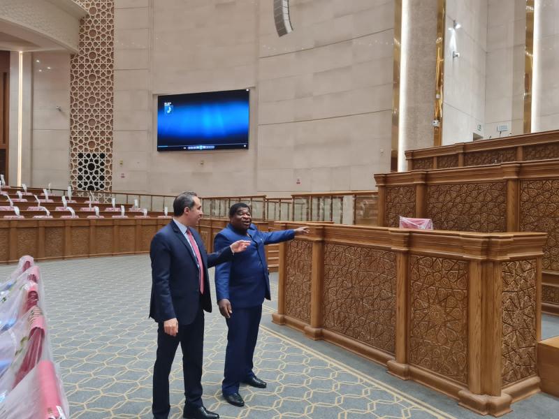 بوابة البرلمان