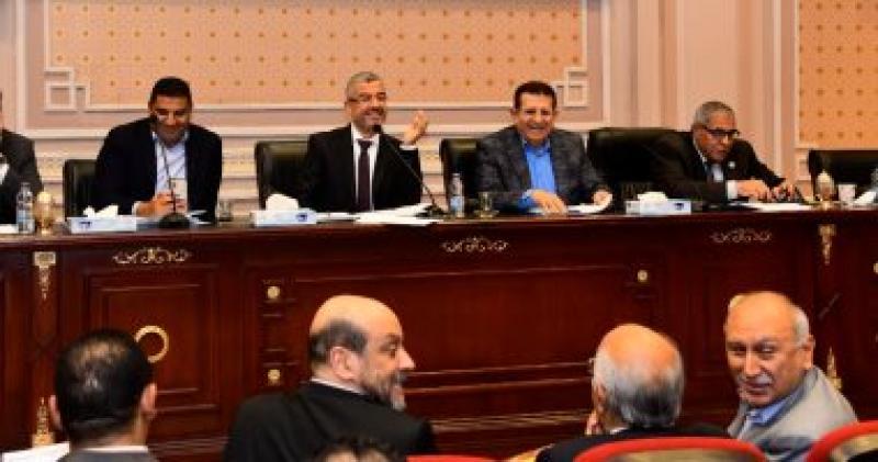 بوابة البرلمان
