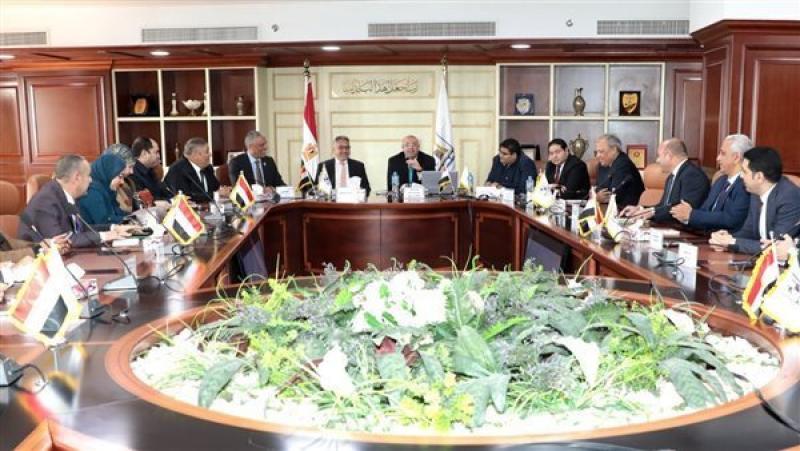 بوابة البرلمان