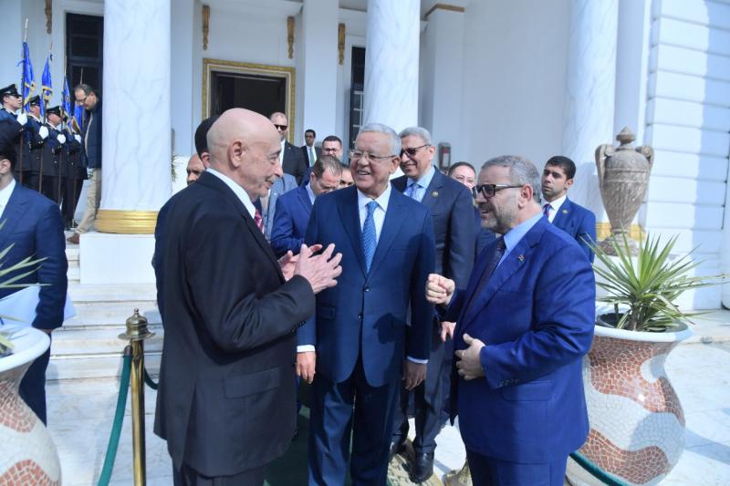 بوابة البرلمان