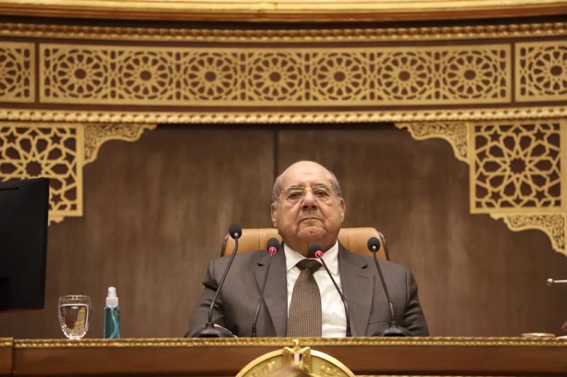بوابة البرلمان