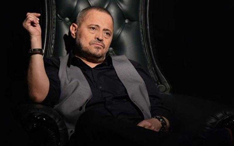 سلطان الطرب يعبر عن أحزانه بعد وفاة ابنه فى أغنية جديدة