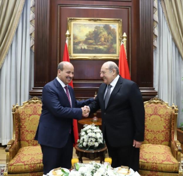 بوابة البرلمان