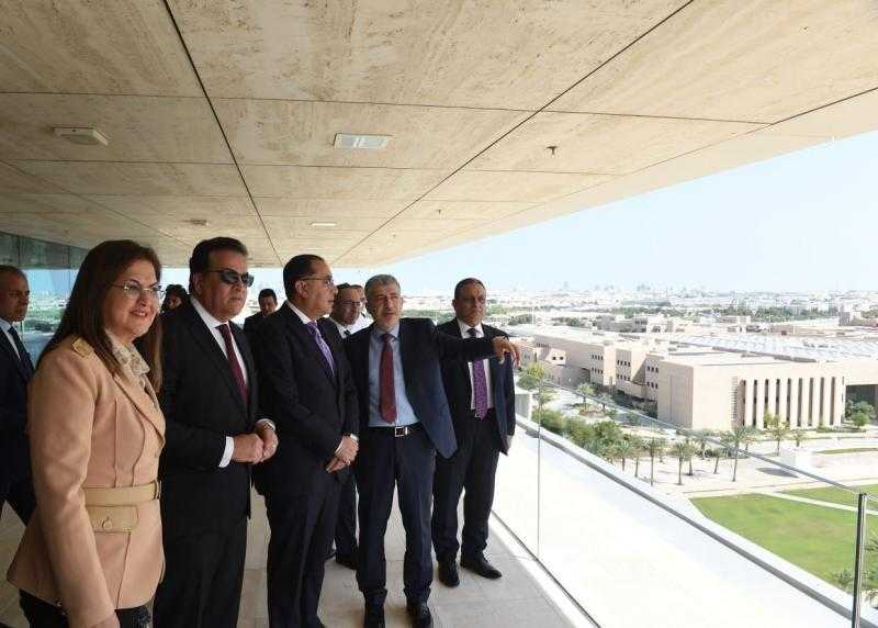 رئيس الوزراء يزور مؤسسة قطر لإطلاق القدرات البشرية واستاد المدينة التعليمية| صور