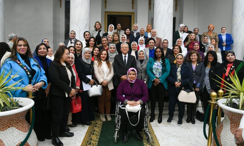 بوابة البرلمان