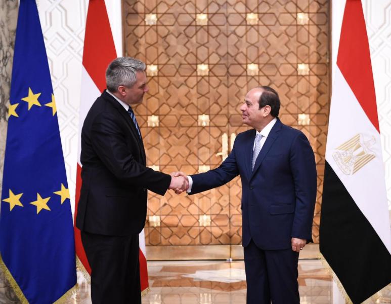 بوابة البرلمان