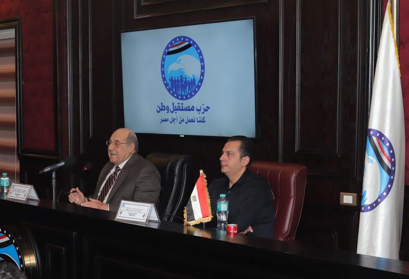 بوابة البرلمان