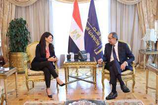 وزيرا الاتصالات وتكنولوجيا المعلومات والتعاون الدولي يشهدان توقيع اتفاقية منحة المانية لدعم الحكومة الالكترونية والابتكار
