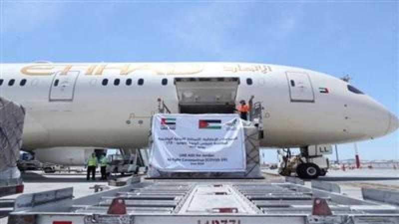 وصول طائرتين إماراتيتين تحملان مساعدات إغاثية إلى ليبيا