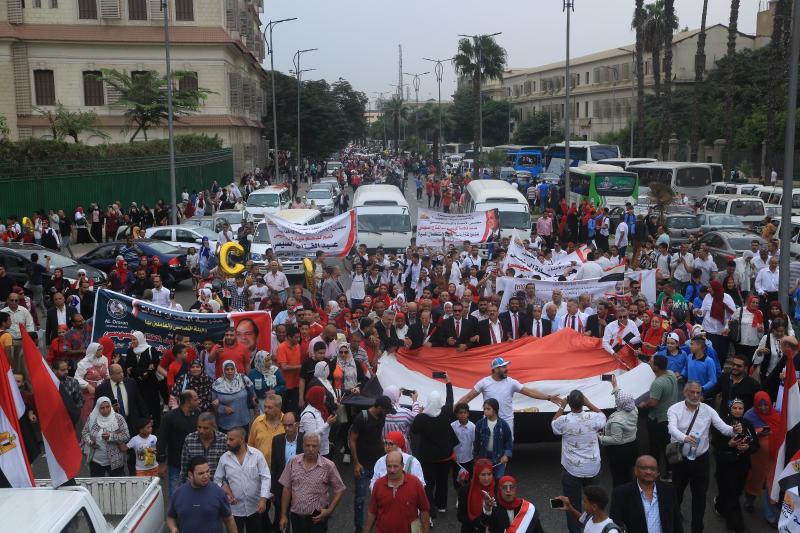 بوابة البرلمان