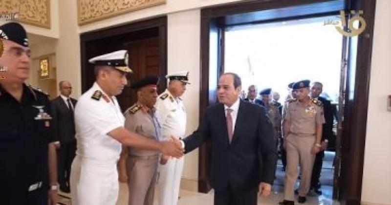 بوابة البرلمان