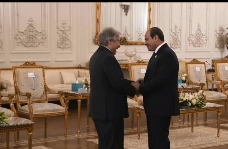 بوابة البرلمان