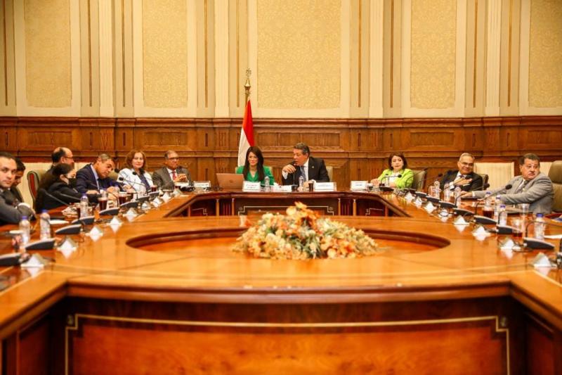 بوابة البرلمان