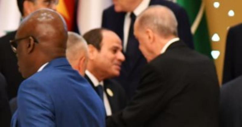 بوابة البرلمان