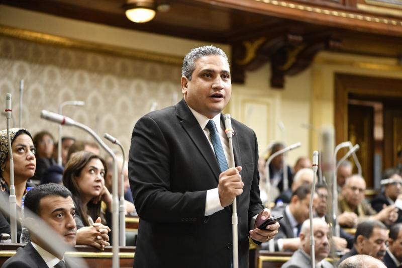 بوابة البرلمان