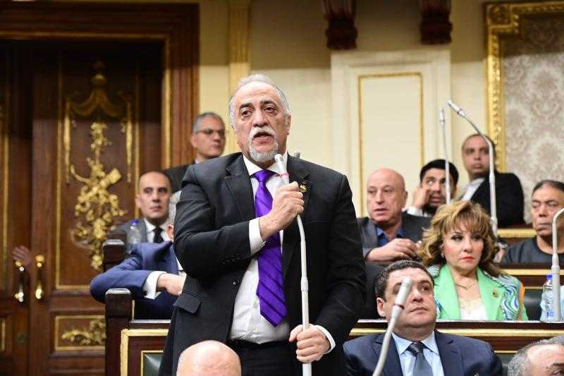 زعيم الأغلبية بالبرلمان : علي الحكومة ضبط الأسعار حفاظاً علي أمن واستقرار  الدولة