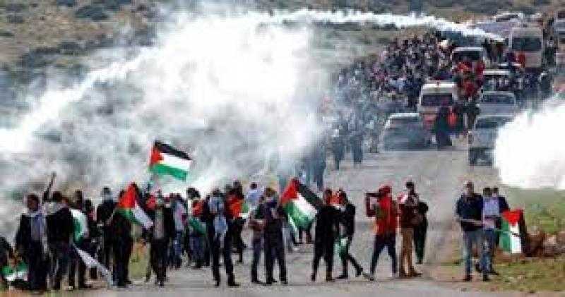 الاحتلال الإسرائيلي يطلق النار على الفلسطينيين العائدين لمنزلهم شمال غزة