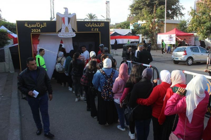 بوابة البرلمان