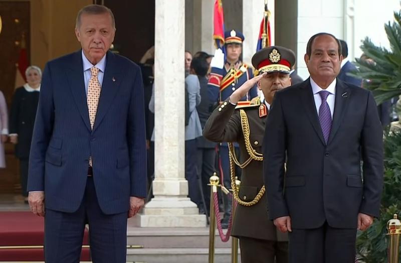 مدبولي ووزيري الدفاع والخارجية يشاركون في المباحثات المصرية التركية